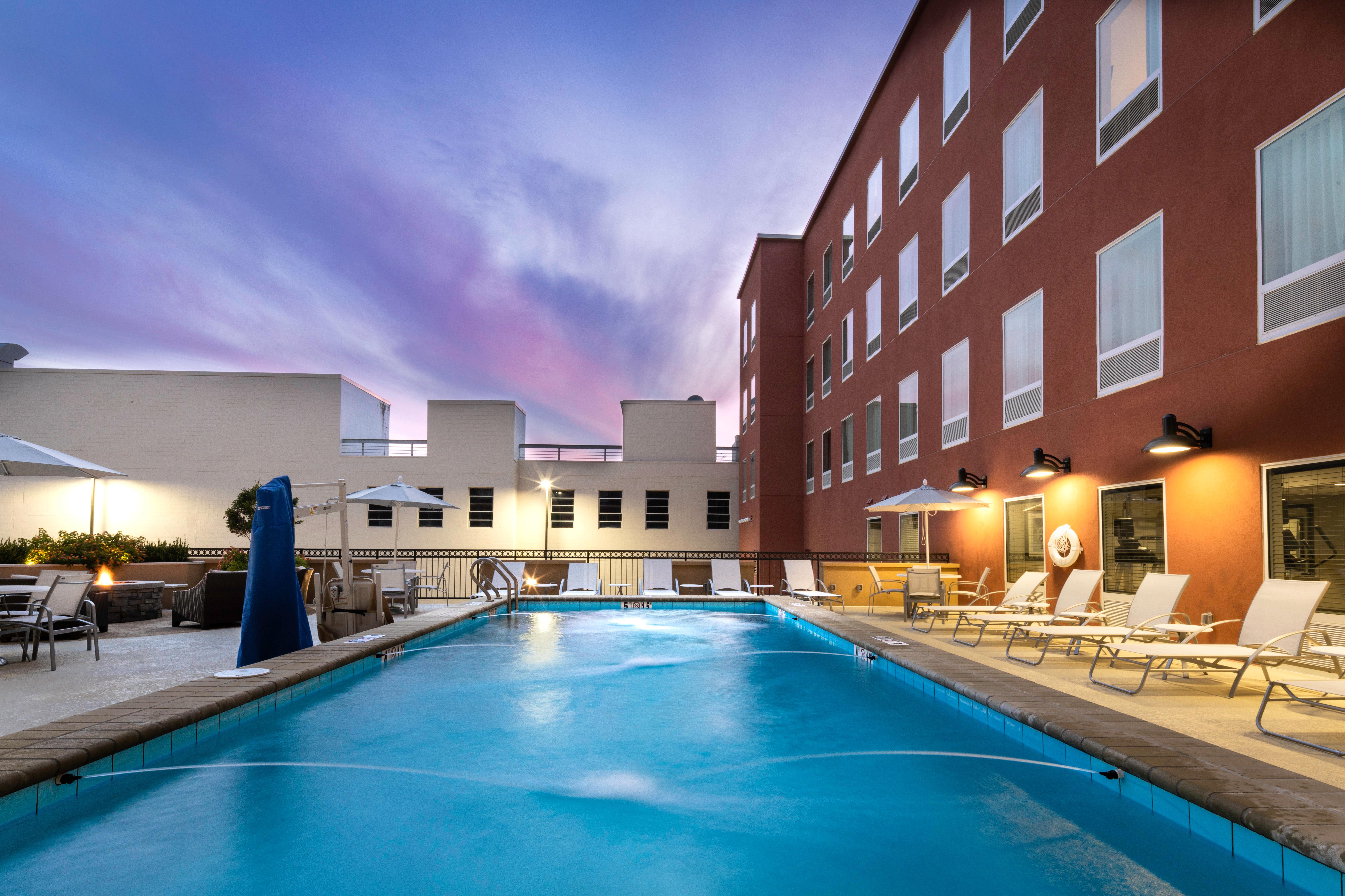 Staybridge Suites Montgomery - Downtown By Ihg Exteriér fotografie